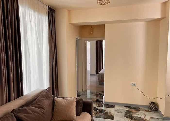 Madalina Apartment *